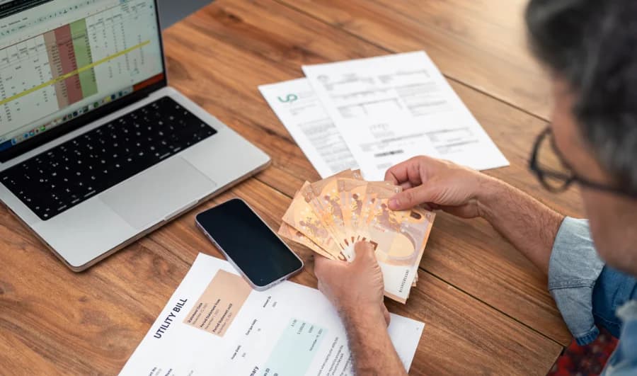 10 Tips: Get Freelance Invoices Paid Faster