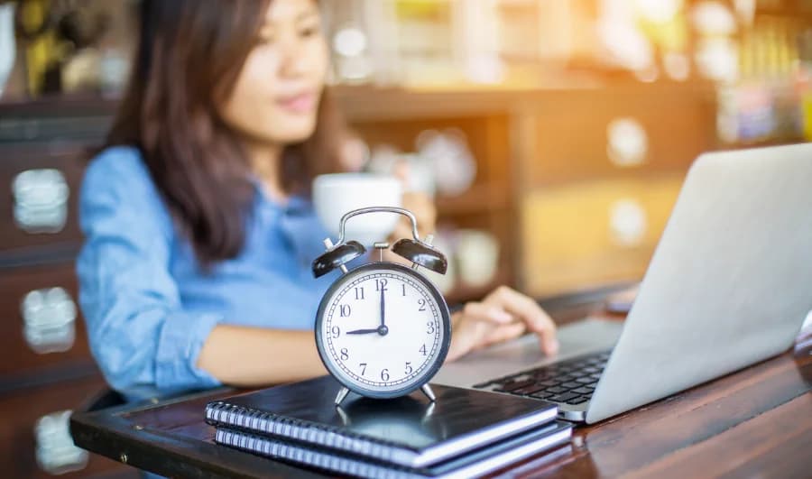 Non-Intrusive Time Tracking in 2026